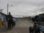 Tatsaechlich erwarten uns Anfangs Chile 2 km Asphalt.